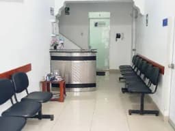 Local Oficinas, Consultorios O Afines en Lince (a una cuadra del Rebagliati)