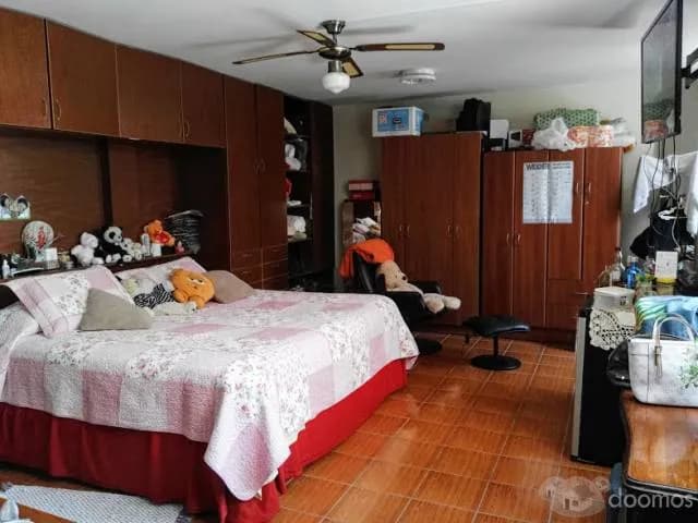 OCASIÓN!, CASA EN VENTA de 03 Pisos en Urb. Los Sauces — foto 4