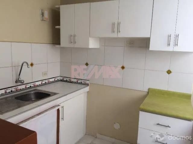 Vendo casa de 3 pisos, dentro de condominio en Chorrillos — foto 7