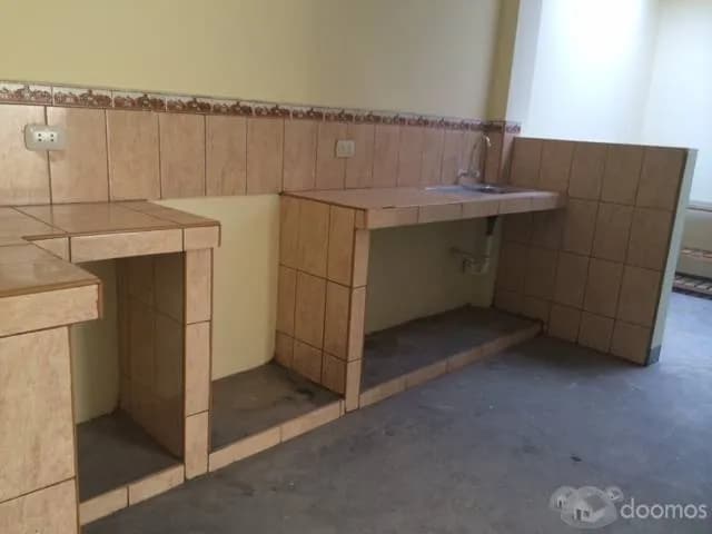 CASA AMPLIA EN ALQUILER — foto 2