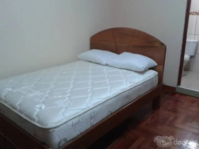 Se Alquilan Habitaciones  con baño privado — foto 1