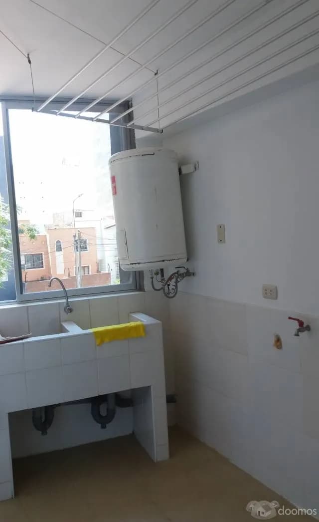 Alquilo departamento en Miraflores — foto 5