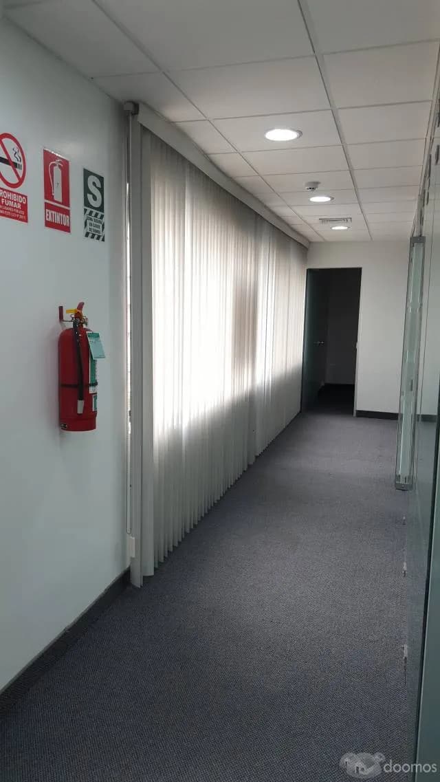 Alquiler de Oficina en San Isidro — foto 3