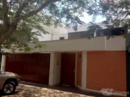 CASA EN VENTA MONTERRICO - SURCO, Lima