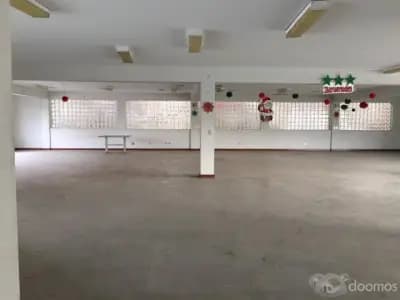 SE ALQUILA AMPLIO LOCAL COMERCIAL, UBICADO EN AV. TOMÁS VALLE esquina con AV. BERTELLO - CALLAO