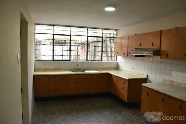 CASA ALQUILER  LA PERLA-INSURGENTES $1,200 — foto 2