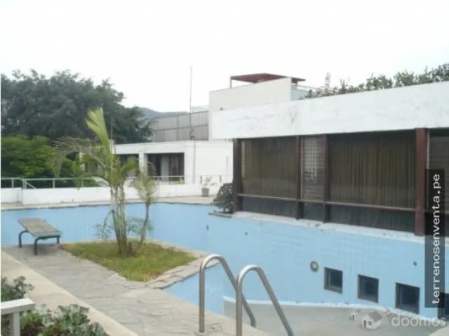 Residencia en venta como terreno en Surco, Lima - Perú — foto 2