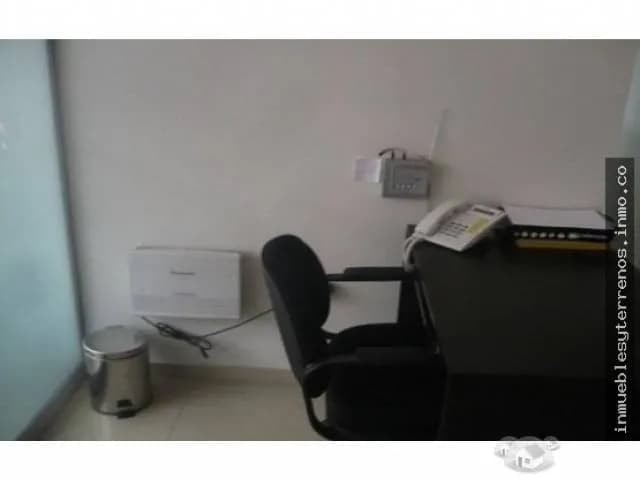 VENTA DE OFICINA EQUIPADA EN LIMA CENTRO / terrenosenventa.pe — foto 7
