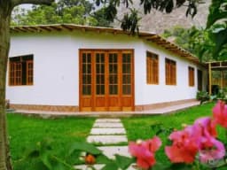ALQUILER DE CASA DE CAMPO DE LUNAHUANÁ