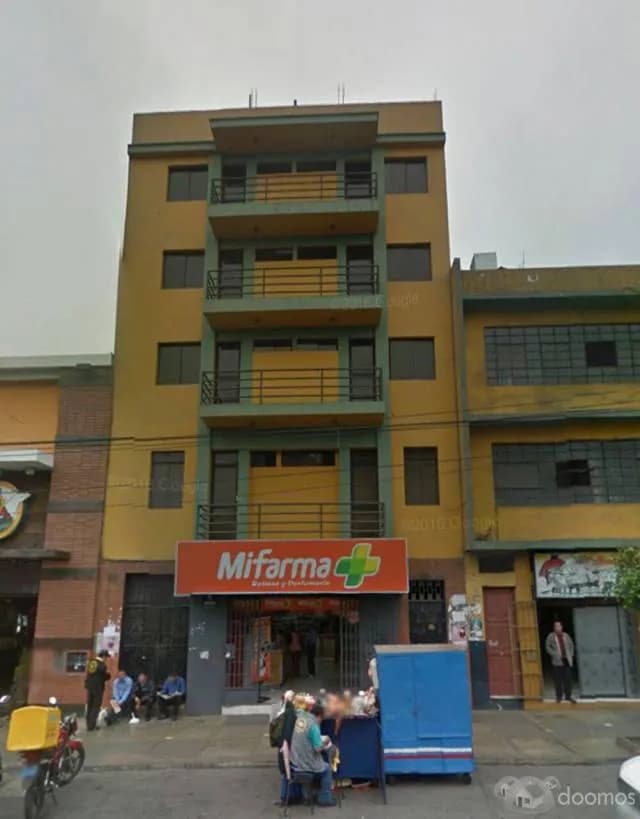 SE VENDE EDIFICIO COMERCIAL COMPLETO O POR PISOS INDEPENDIZADOS EN RRPP — foto 1
