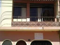 VENDO CASA - BUENA UBICACION