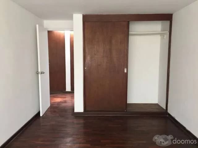 Zona Tranquila, Buena Distribución, 3 Cocheras. — foto 2