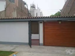 SE VENDE O SE ALQUILA CASA
