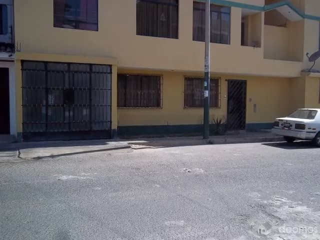 VENTA DEPARTAMENTO EN 1PISO CON COCHERA EN URB LEONOR Y LEALTAD — foto 8