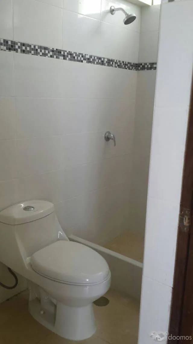 ALQUILO MODERNO DEPARTAMENTO DE ESTRENO EN URB. PRIMAVERA!! — foto 5