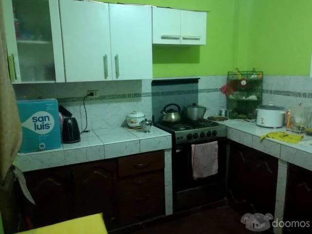 VENDO AMPLIA Y MODERNA CASA EN VILLA EL SALVADOR. INCLUYE UN DEPARTAMENTO INTERIOR $130,000 — foto 4