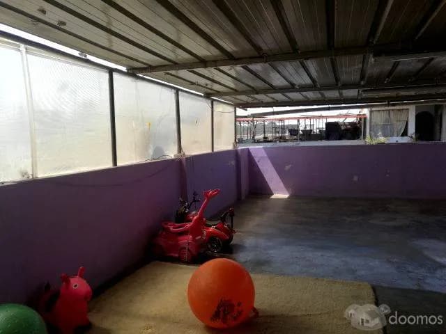 VENDO AMPLIA Y MODERNA CASA EN VILLA EL SALVADOR. INCLUYE UN DEPARTAMENTO INTERIOR $130,000 — foto 6