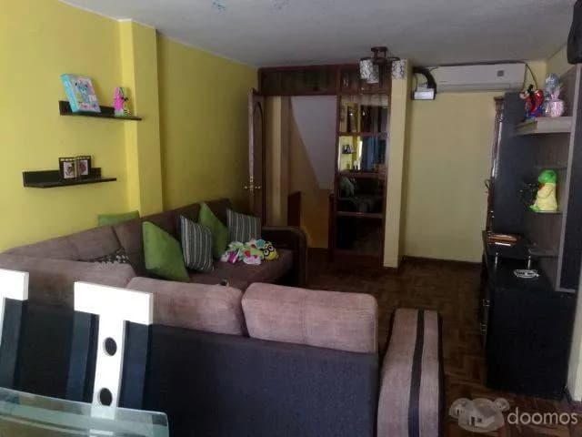 VENDO AMPLIA Y MODERNA CASA EN VILLA EL SALVADOR. INCLUYE UN DEPARTAMENTO INTERIOR $130,000 — foto 14