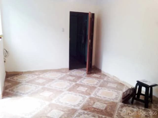 VENDO AMPLIO DEPARTAMENTO EN PRIMER PISO EN EL RIMAC — foto 3