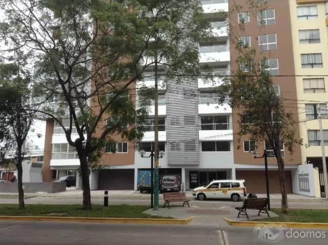 Lindo departamento de estreno con excelente vista en moderno edificio con áreas comunes — foto 3