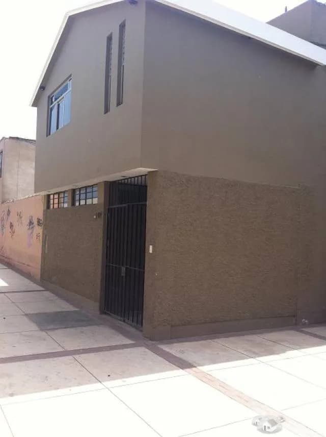 Casa en Venta - Proceres Surco US$ 195,000 — foto 1