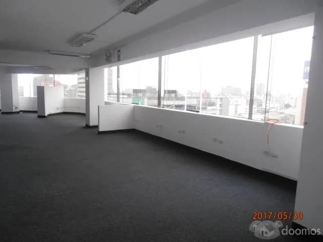 ALQUILER DE OFICINA IMPLEMENTADA EN AV. LARCO  MIRAFLORES — foto 7