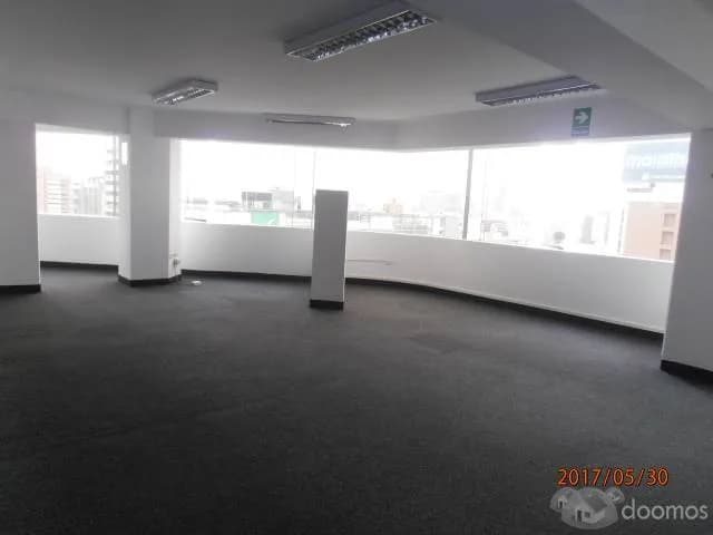 ALQUILER DE OFICINA IMPLEMENTADA EN AV. LARCO  MIRAFLORES — foto 9