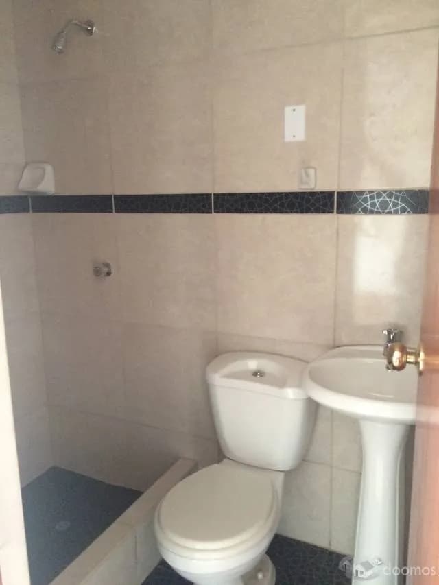 Alquiler de edificio para clinica, empresas, etc. — foto 6