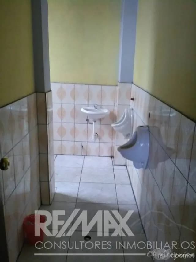 Se vende Local Comercial casa parque lambramani. hotel restauran etc — foto 3