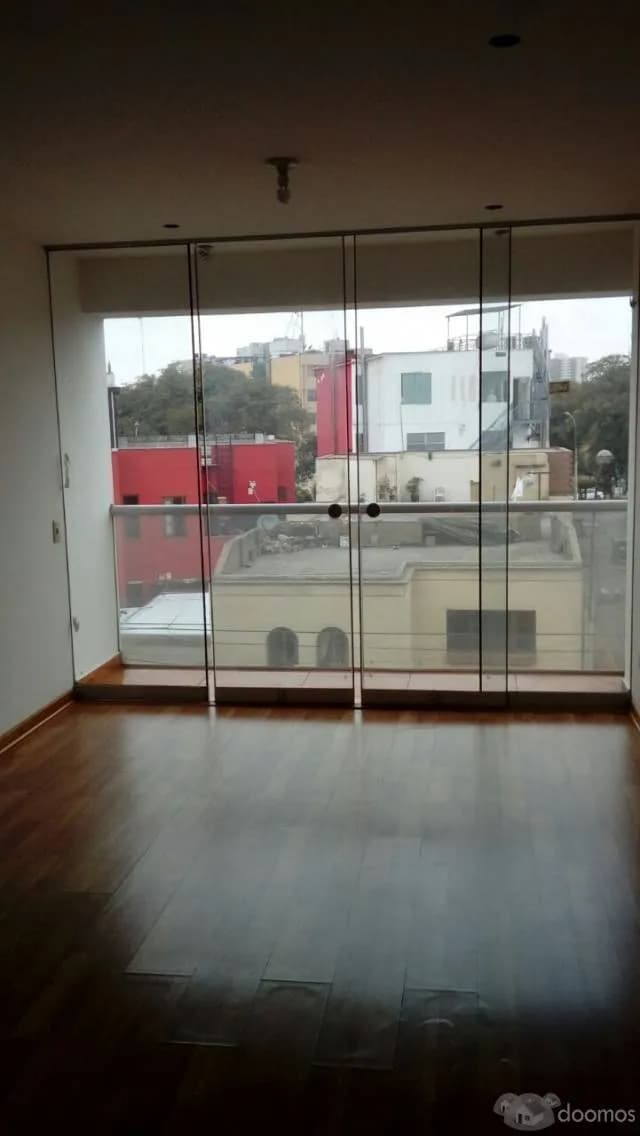 Alquile departamento en Jesús María — foto 6