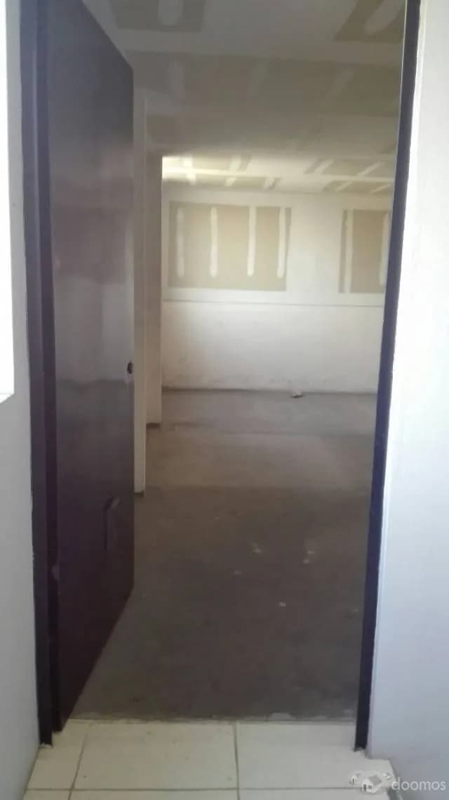 OCASIÓN- SE ALQUILA EDIFICIO DE LOCALES COMERCIALES en LA VICTORIA. — foto 3