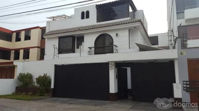 PRECIOSA CASA-CHALET — foto 1