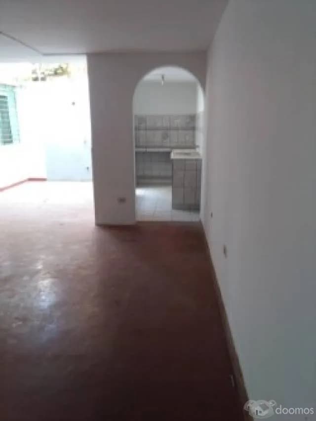 CASA EN VENTA - PRIMER PISO - 160 m2. Chacarilla — foto 6