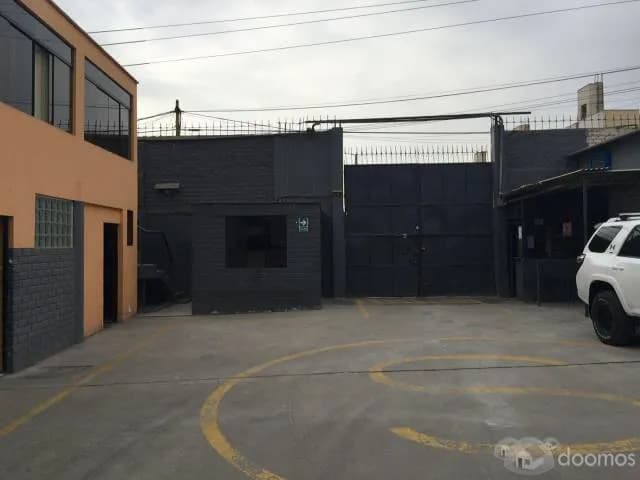 alquilo oficinas y almacenes en faisanes, chorrillos — foto 4