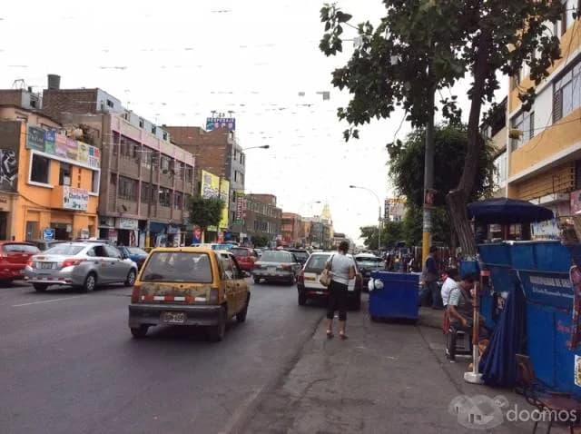 ALQUILO LOCAL COMERCIAL 40m SUPER COMERCIAL BREÑA — foto 4