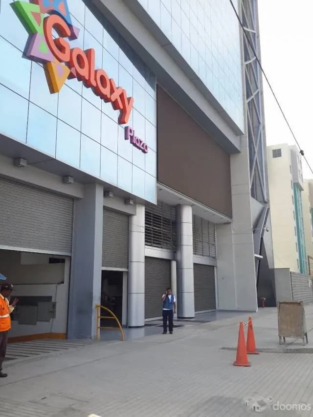 ALQUILER DE LOCAL COMERCIAL — foto 3