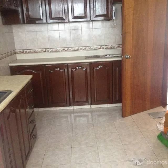 ALQUILO DEPARTAMENTO CON COCHERA EN SURCO — foto 3