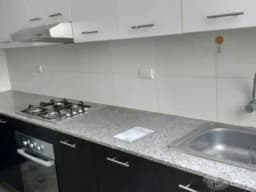 VENDO VENDO CASA DOS PISOS CON COCHERA EN CONDOMINIO NUESTRA SRA DE LA PAZ / VÍA DE EVITAMIENTO / MAGNIFICA UBICACIÓN