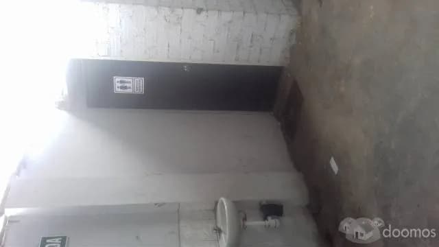 Alquilo Local en Zona Industrial — foto 4