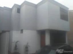 CASA EN REMATE CHORRILLOS