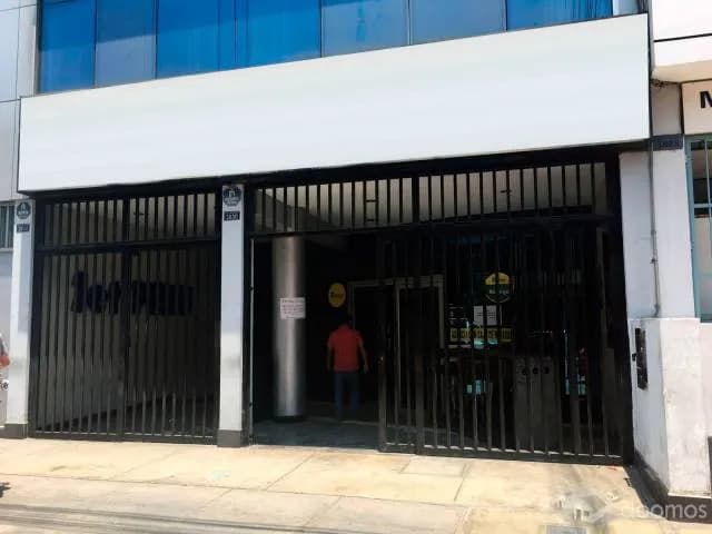 Local comercial en plano corazón de Los Olivos — foto 2
