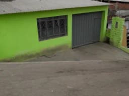 VENDO  MI  CASA  COMO  TERRENO  AL  REMATE