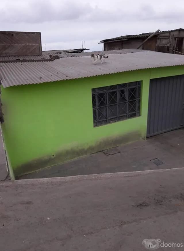 VENDO  MI  CASA  COMO  TERRENO  AL  REMATE — foto 2
