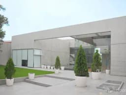 Exclusiva Residencia, Sofisticada y Contemporanea. Ideal para organizar exclusivos eventos sociales...