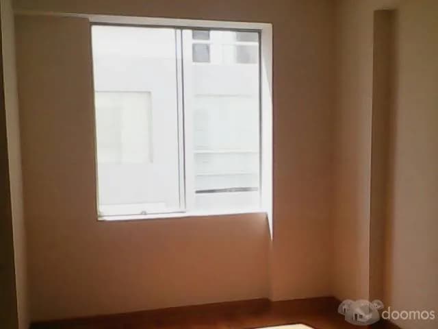 ALQUILER DE DEPARTAMENTO EN EXCLUSIVA ZONA URB EL GOLF — foto 4