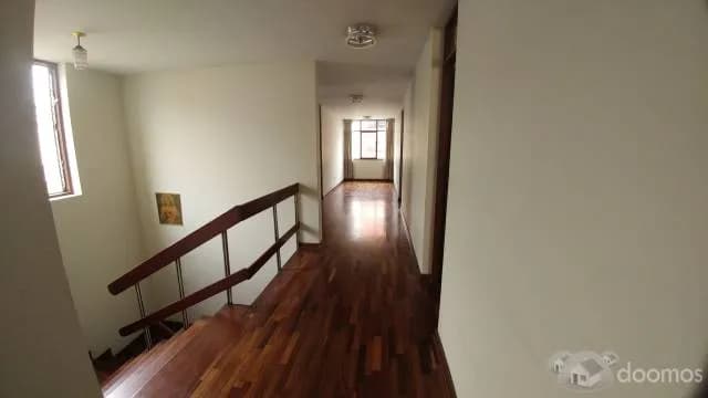 Venta de casa amplia y acogedora en Pueblo Libre — foto 4