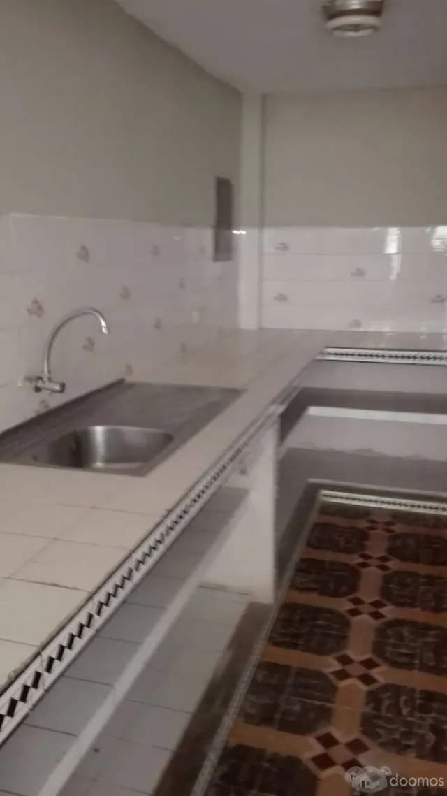 Se alquila Primer Nivel 4 habitaciones — foto 3