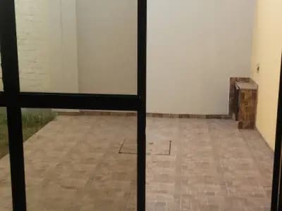 CASA Y DEPARTAMENTOS EN VENTA CON FACILIDADES DE PAGO. CASA Y/O NEGOCIO. TAMBIÉN VENTA POR SEPARADO CON FACILIDADES DE PAGO