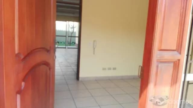 ALQUILO OFICINA EN SAN BORJA — foto 1