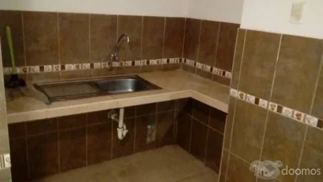 VENDO DEPARTAMENTO AMPLIO EN SEGUNDO PISO- S.M.P. — foto 3